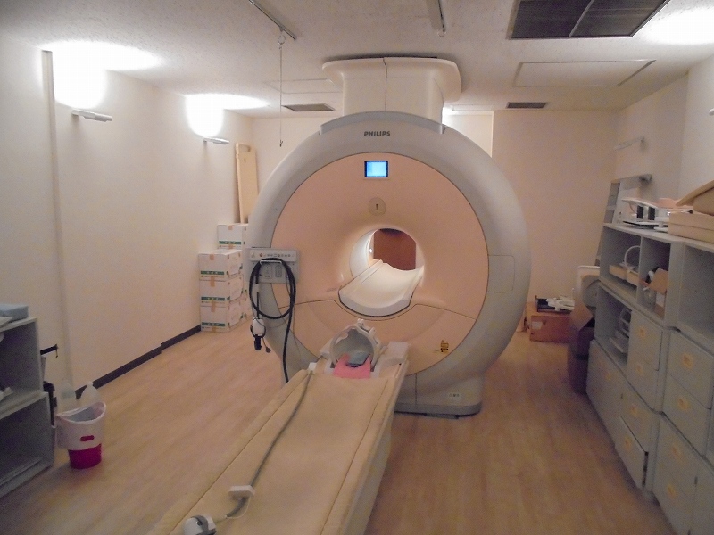 MRI装置(超電導式)Achieva3.0の買取をいたしました。